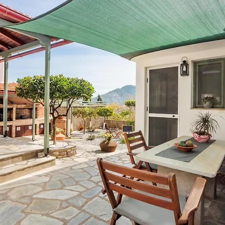 Сasa de vacaciones Cozy Garden House *