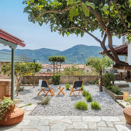 Cozy Garden House Casa vacanze *