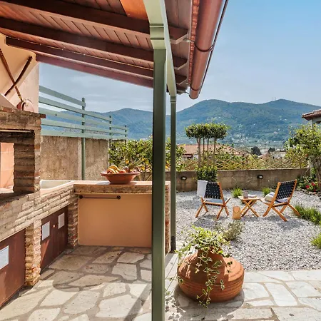 Cozy Garden House Casa vacanze