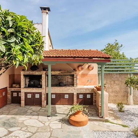 Cozy Garden House Casa vacanze *